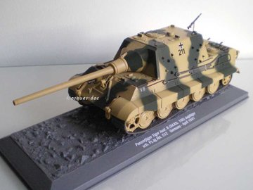N°04 Panzerjäger Tiger Ausf.B.jpg