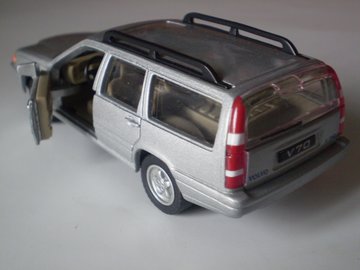 VOLVO V70 sir2.jpg