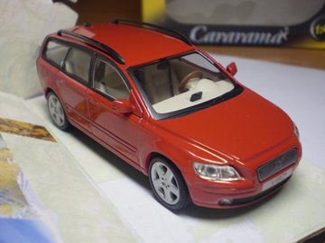 VOLVO V50.jpg