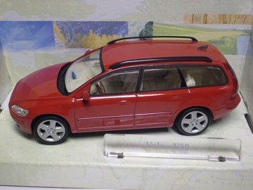 VOLVO V50 bik.jpg