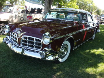 1955_Chrysler_Imperial_(5962616724).jpg