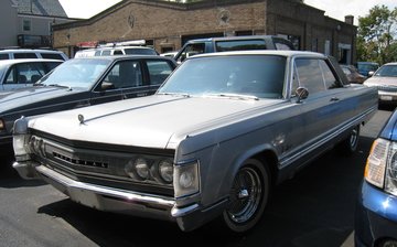 67ImperialCrownCoupe.jpg