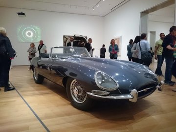 jaguar-e-type-1963-moma-100_k84xn.jpg