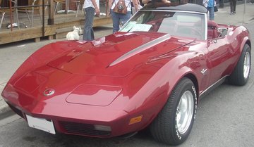 '74_Chevrolet_Corvette_Stingray_C4_Coupe_(Byward_Auto_Classic).jpg