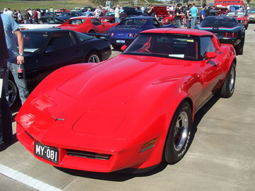 1981_Chevrolet_Corvette_C3_(15824338079).jpg