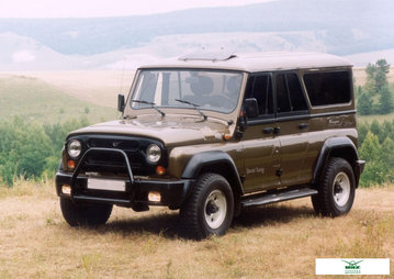 UAZ_3159 Bars.jpg