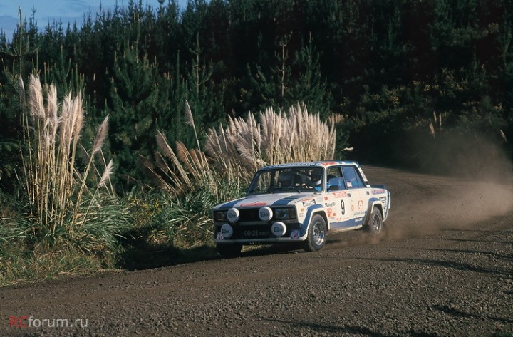 z=1985 NZ Brundza Lada 3.jpg