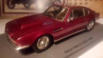 Aston Martin 1967 DBS (6 cyl.).jpg