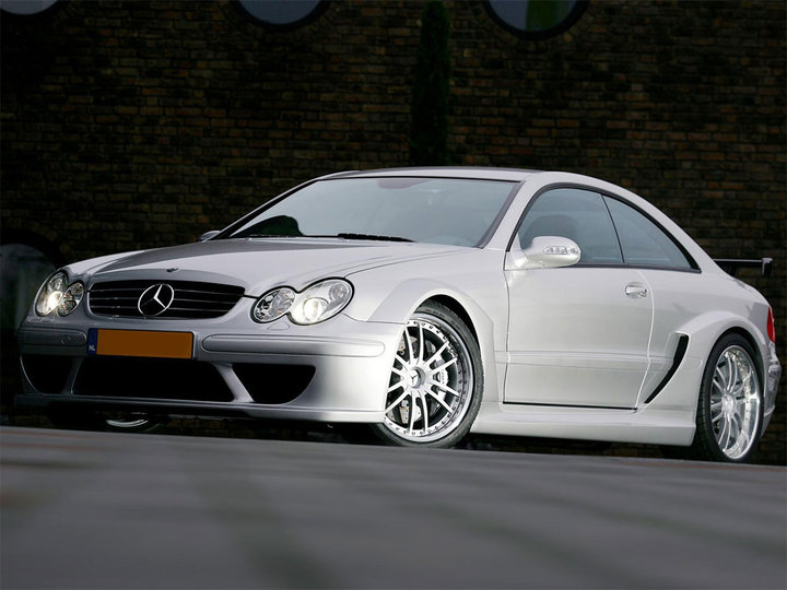 mercedes-benz_clk_55_amg_dtm_street_version_2.jpg