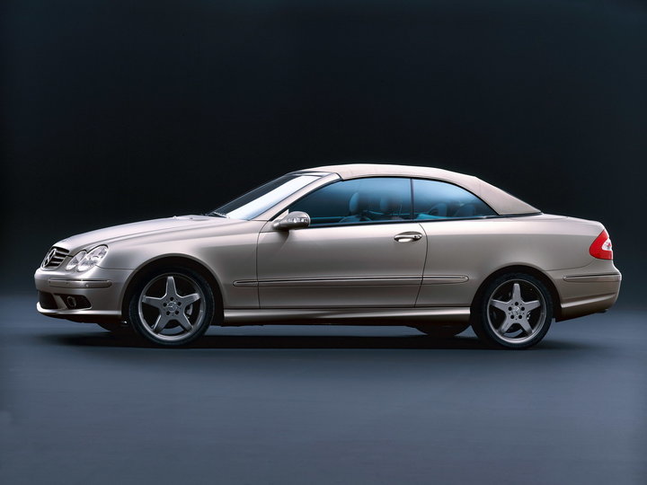 mercedes-benz_clk500_cabrio_by_giorgio_armani_1.jpg