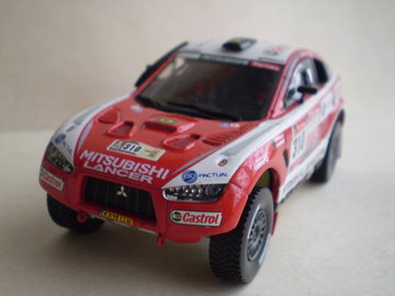 Mitsubishi Lancer Dakar6.jpg