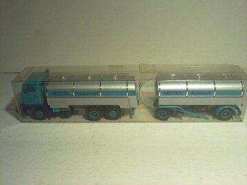 26042020907.jpg