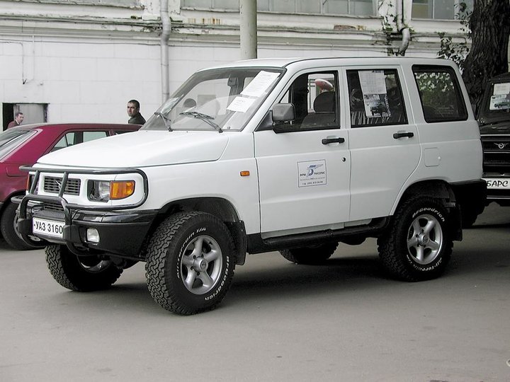 uaz_3160_5.jpg