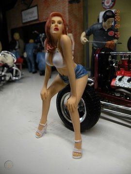 18-motorhead-fast-women-belle-figure_1_b62c91d0d3b3bbf9ca85e251ad03c248.jpg