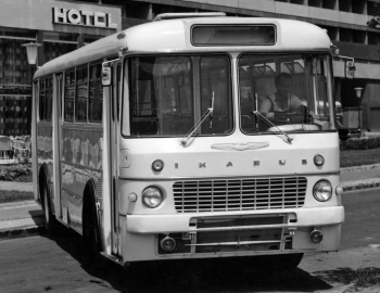 ikarus_556.jpg