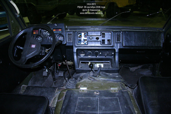 UAZ3972_11.jpg