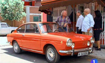 Seat_850_Coupe.jpg