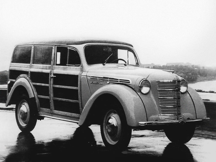 M400422_01.jpg