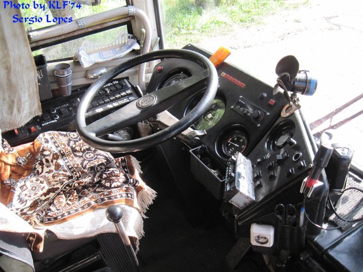 liaz5256R_7.jpg