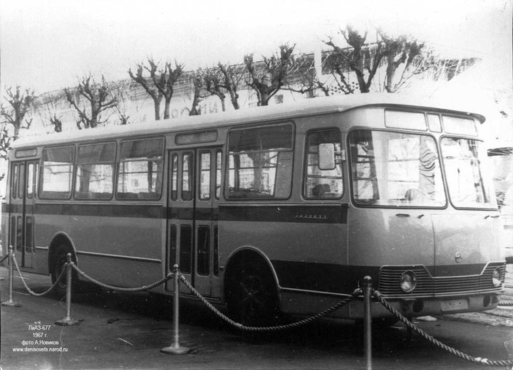 LIAZ677_12.jpg