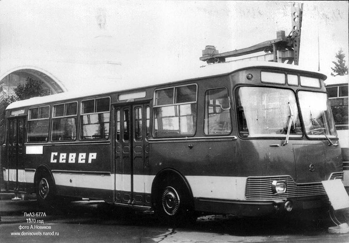 LIAZ677A_4.jpg