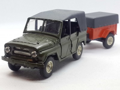 UAZ2.jpg