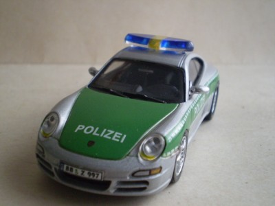 Porsche 911 police5.jpg
