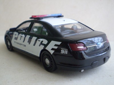 Ford police3.jpg