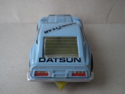 DATSUN-240Z-3.jpg