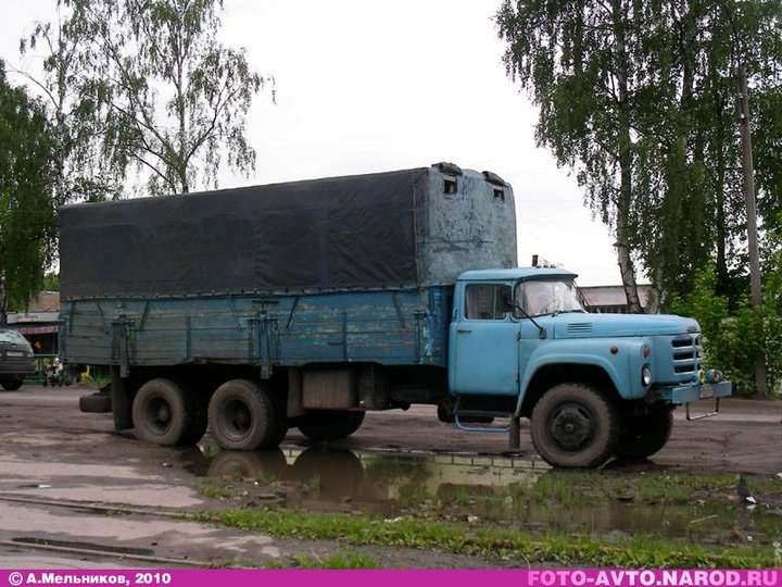 ZIL133GYA_5.jpg