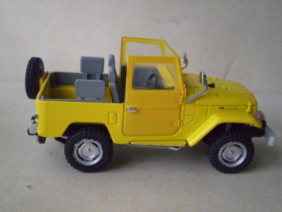 Toyota LC BJ40-9.jpg