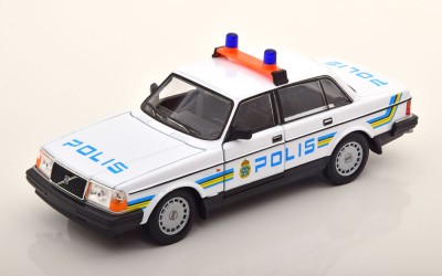 Volvo 240GL-1.jpg