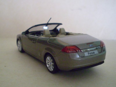 Ford Focus coupe-cabriolet4.jpg
