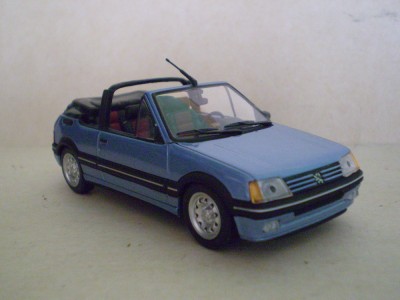 Peugeot 205 cabriolet2.jpg