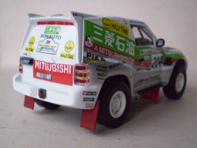 Mitsubishi Pajero 204 kon2.jpg