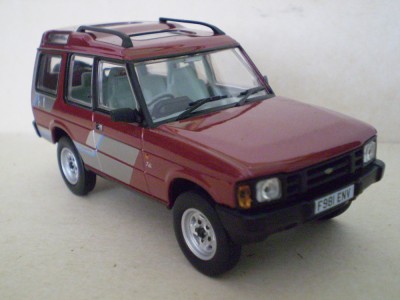 Land Rover Discovery1-3.jpg