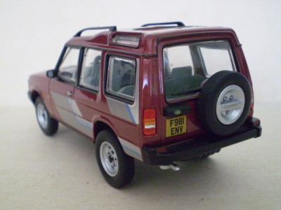 Land Rover Discovery1-5.jpg