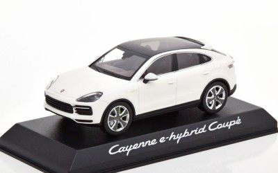 Porsche Cayenne e-hybrid2.jpg