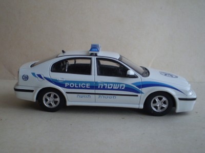 Skoda Oktavia police2.jpg