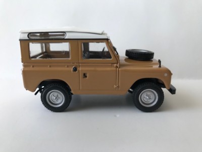 Land Rover series II-3.jpg