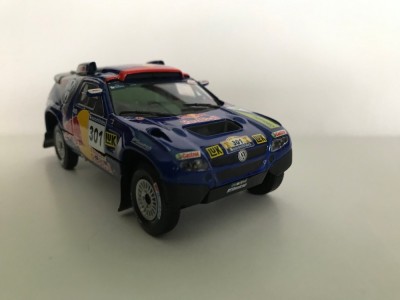 VW Touareg II-301-2006-2.jpg