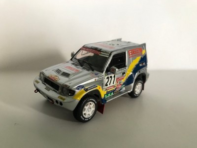 Mitsubishi Pajero Evo 271-2000-5.jpg