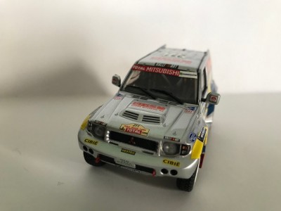Mitsubishi Pajero Evo 271-2000-6.jpg