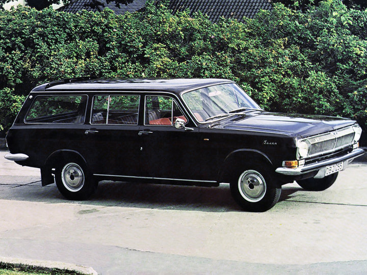 GAZ2402_11.jpg