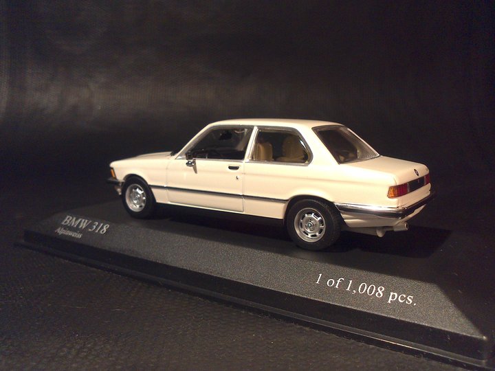 Модель: BMW (E21) 318<br />Виробник: Minichamps<br />Масштаб: 1/43