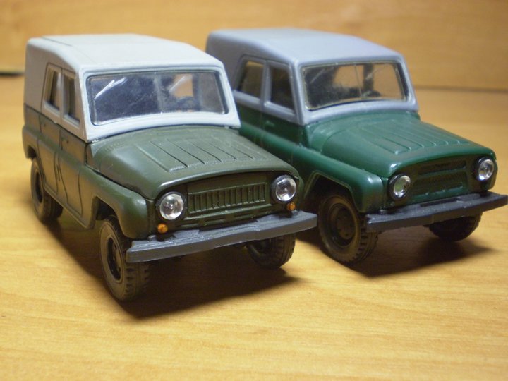 UAZ-469 Xerson dva.jpg