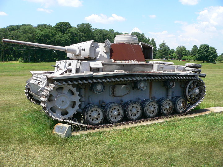 Panzerkampfwagen_III_4.jpg