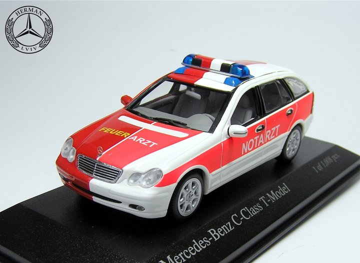 MB C-class NEF-1.JPG