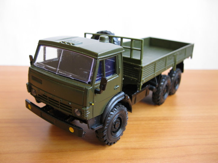 kamaz43105_f 001.jpg