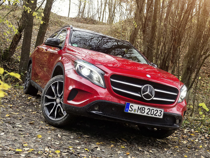 056 Mercedes-Benz GLA 250 4MATIC (X156) '2014.jpg